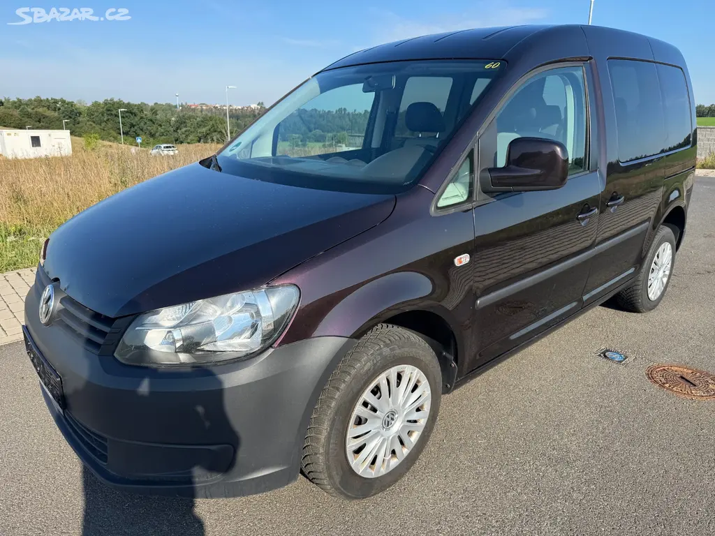Volkswagen Caddy LiFE 1.6 TDI 2x šoupačky tažné
